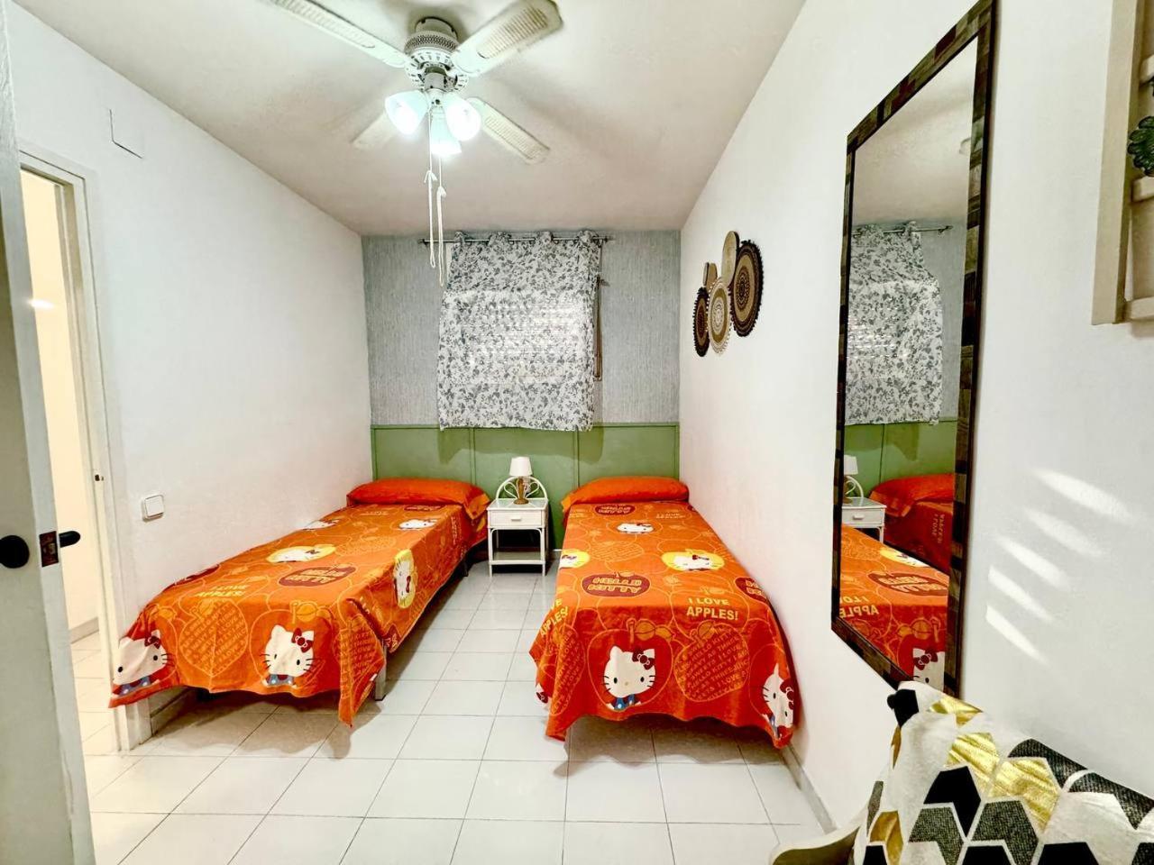 Apartsalou Blau Mari Buitenkant foto
