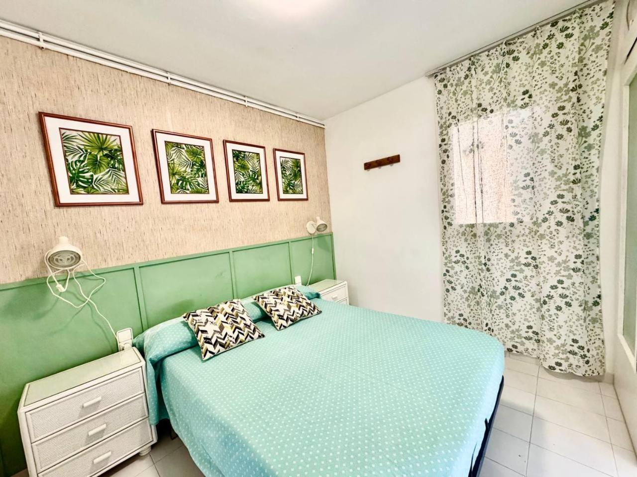 Apartsalou Blau Mari Buitenkant foto